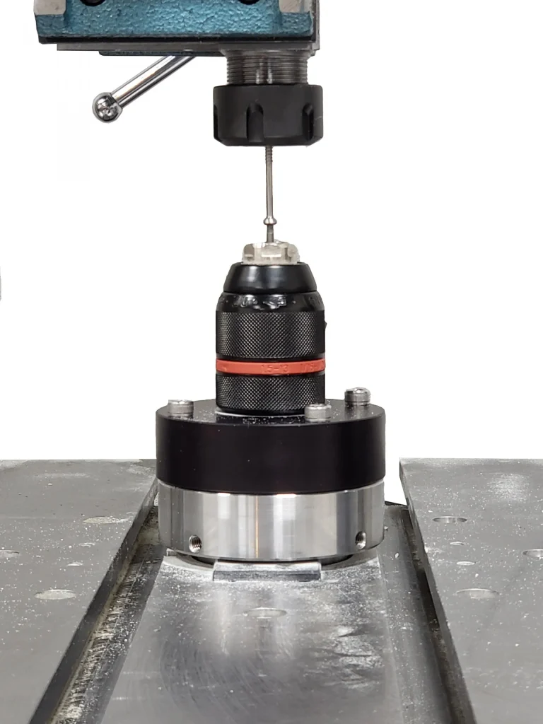 eXpert 8900 – ASTM F543 Torsional Strength Test Setup