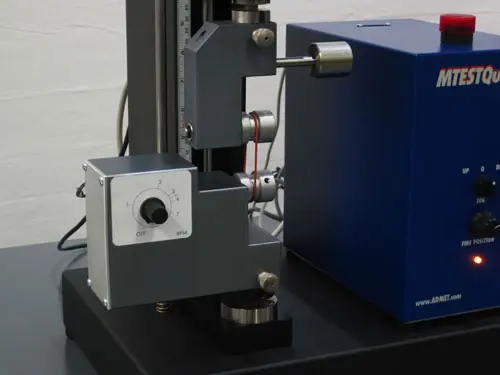 Close up image of O-ring grips on eXpert 7600 testing system