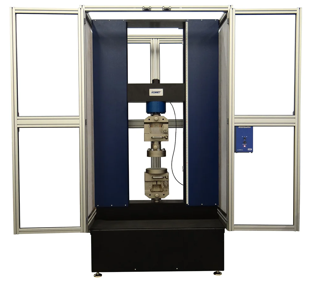 Image of eXpert 2600 with opened safety cage