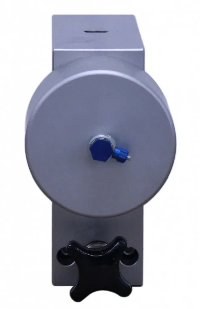 Pneumatic grip - side shot