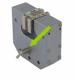 Pneumatic hand switch on grip