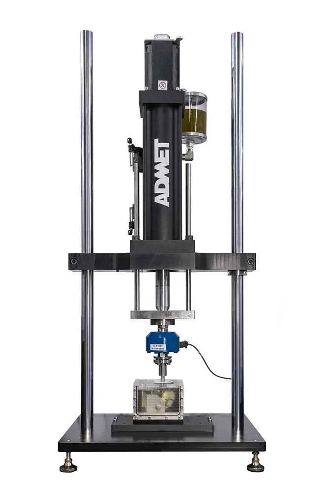 eXpert 5950 fatigue tester with heated bath