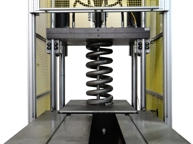 Custom eXpert 1600 large spring test system