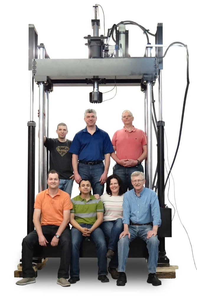 eXpert 1958 wind turbine blade tester with people to show system size